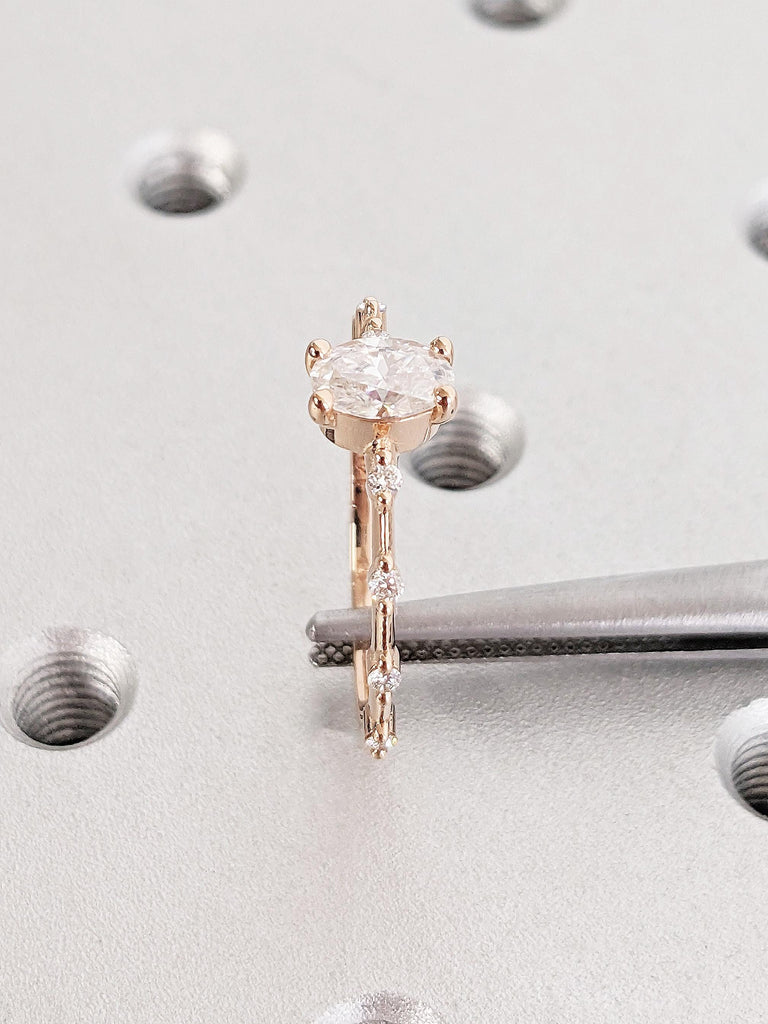 Vintage Oval Cut Moissanite Engagement Ring, Classic 14K Solid Rose Gold Moissanite Bridal Ring, Thin Wedding Ring, Anniversary Promise Ring