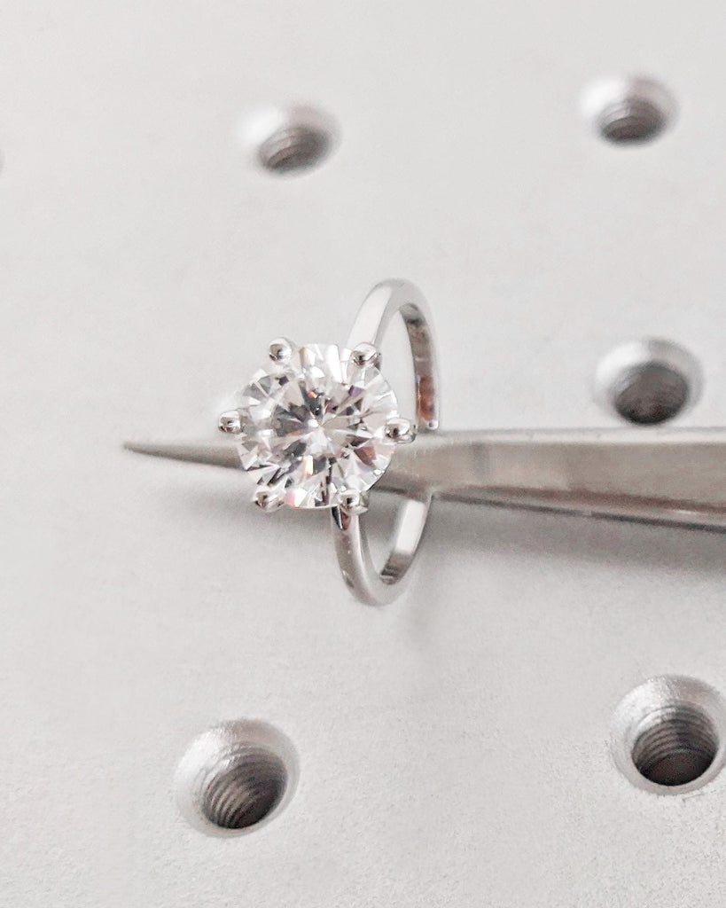Colorless Moissanite Engagement Ring / Round Moissanite Solitaire Engagement Ring / Women Wedding Ring / Anniversary Ring / White Gold Ring