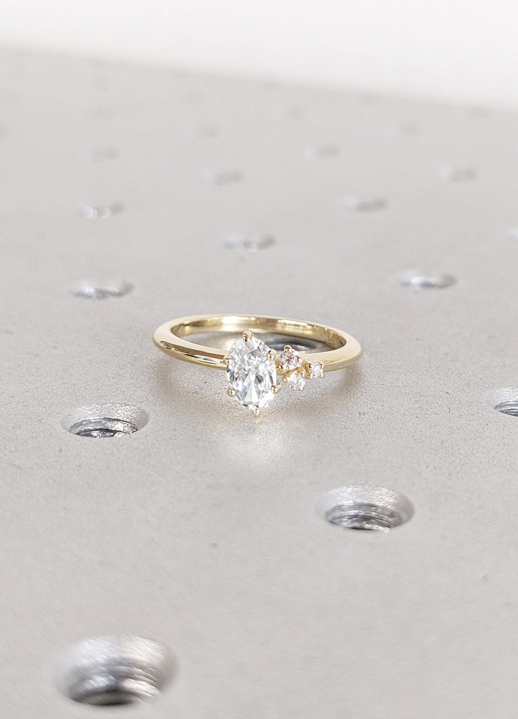 Diamond Cluster Ring, Simple Diamond Ring