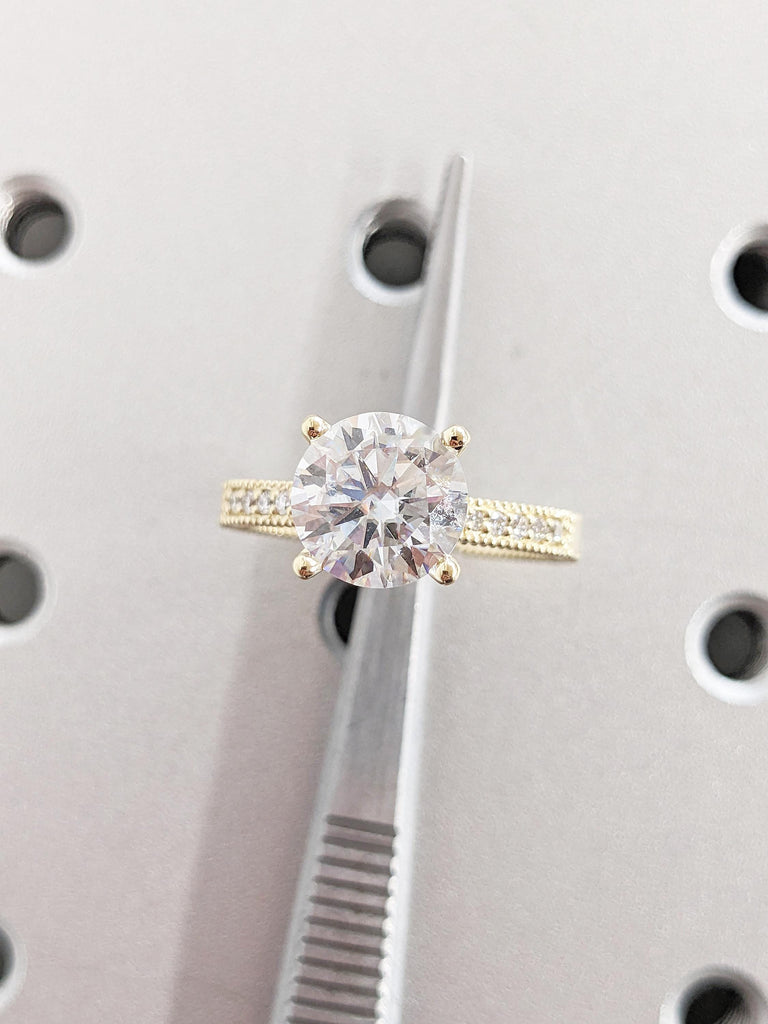 Round Lab Grown Diamond Ring