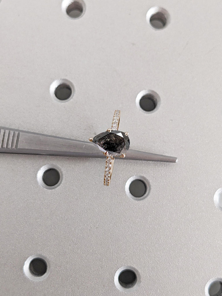 Dainty Diamond Ring