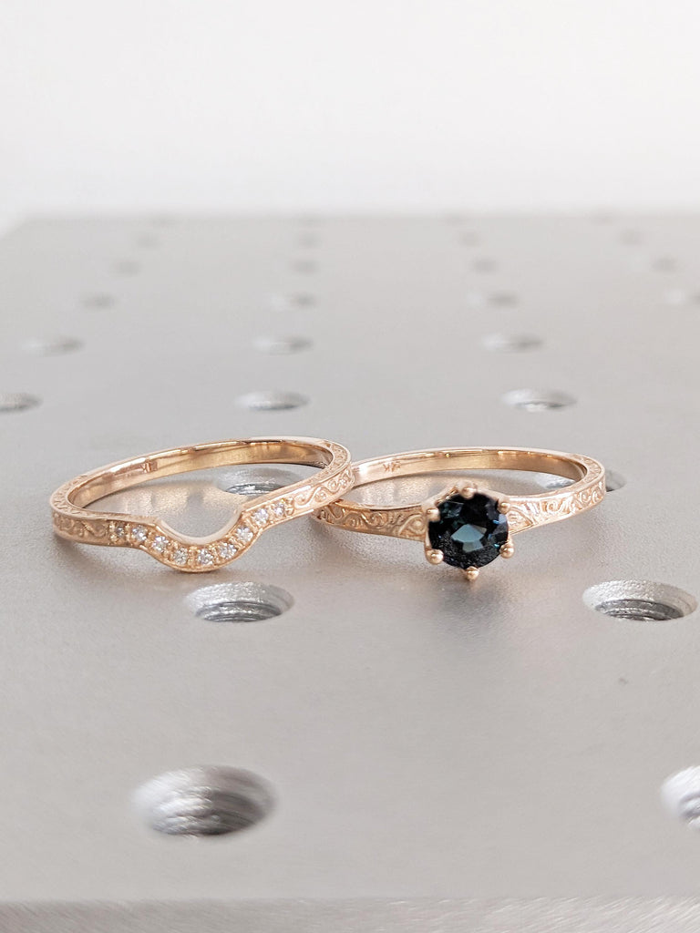 Round Sapphire Ring Set