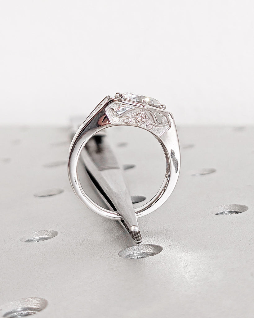 Unique Hexagon Round Lab Diamond Ring, Antique Hexagon Bezel Setting Vintage Inspired Gold Antique Ring, Round Hexagon Setting Art Deco Ring