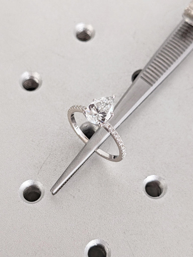 Lab Created Diamond Anniversary Ring, Dainty 14k White Gold Personalized Ring, Pear Shaped Engagement Ring, Art Deco Lab Grown Diamond Ring