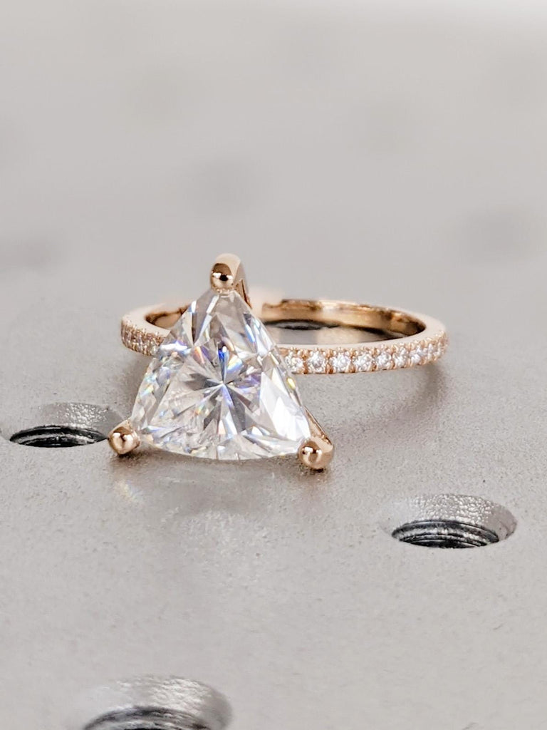 18K Rose Gold Trillion Moissanite Engagement Ring, Trillion Cut Diamond Ring, Diamond Pavé Band, Timeless Wedding Ring, Thin Stackable Ring