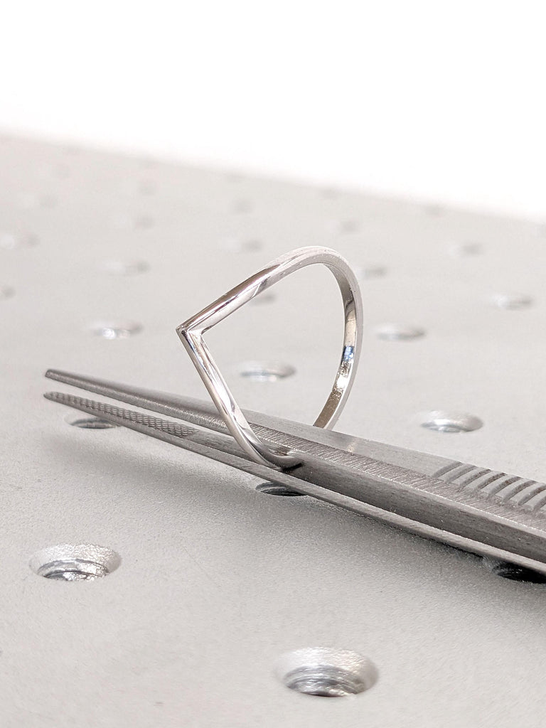 Solid Gold Rings for Women | V Shaped Stacking Ring | Curved Wedding Ring | Matching Ring | Delicate Everyday Ring | Simple Wedding Band