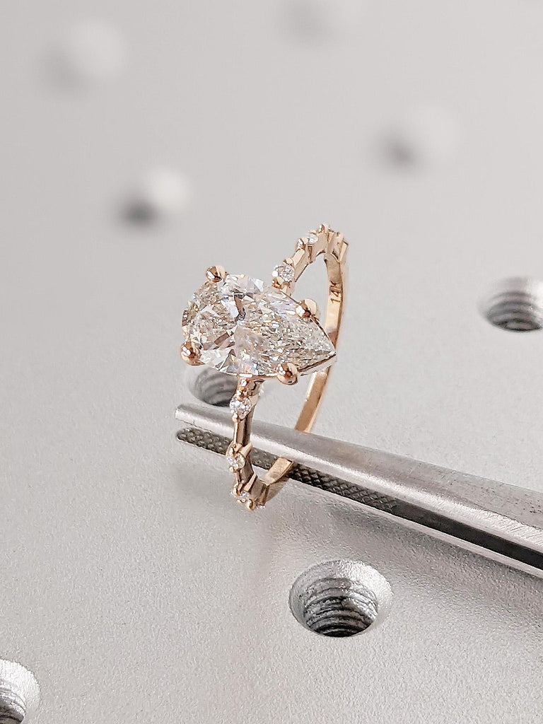 1.5CT Pear Moissanite Engagement Ring, 14K Solid Rose Gold Wedding Ring, Dainty Fine Band, Stackable Promise Ring, Custom Anniversary Gift