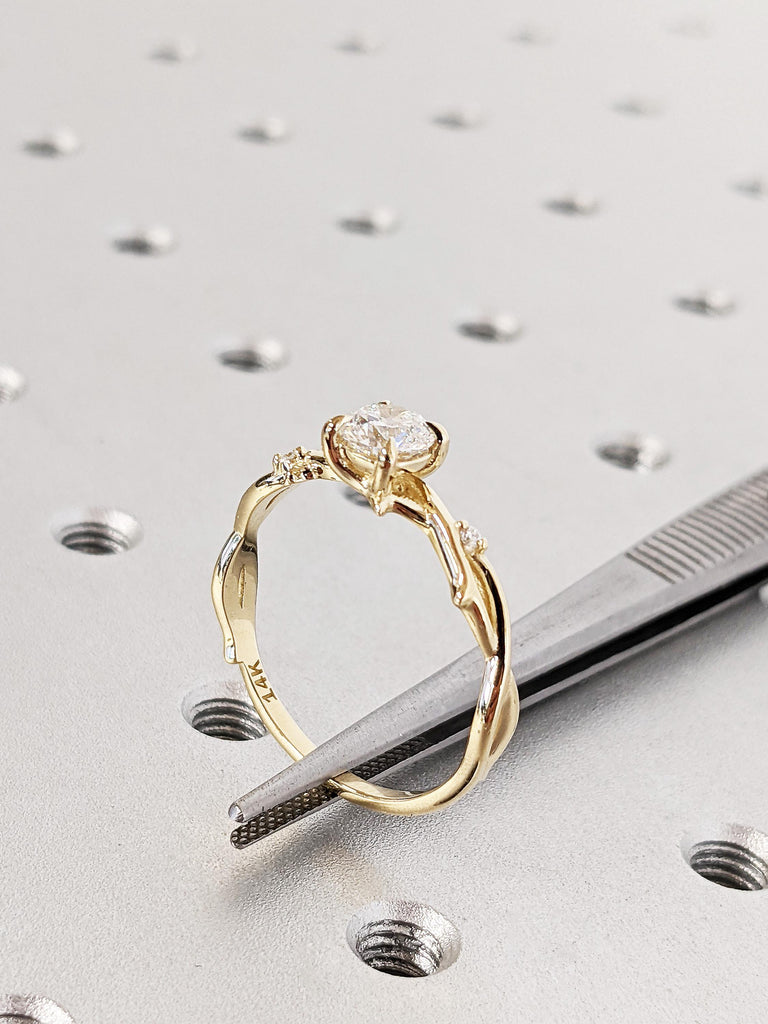 Twisted Vine Round Moissanite Diamond Engagement Ring, Rustic 14K Solid Yellow Gold Nature Ring, Dainty Claw Prongs, Cottagecore Aesthetic