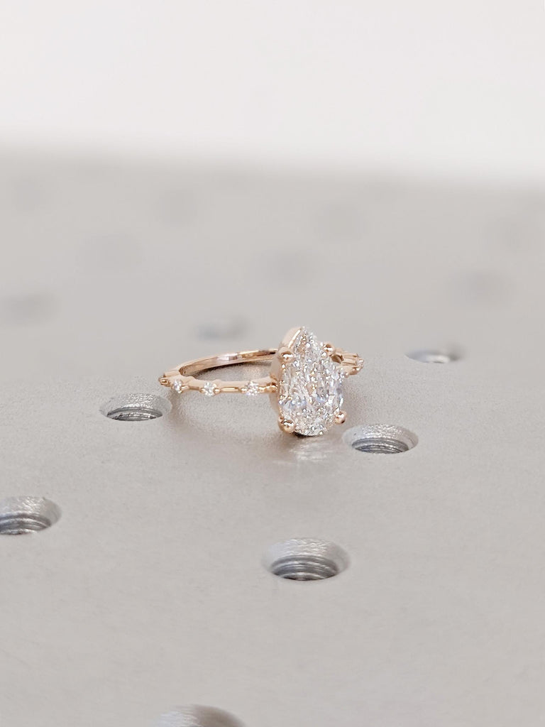 1.5CT Pear Moissanite Engagement Ring, 14K Solid Rose Gold Wedding Ring, Dainty Fine Band, Stackable Promise Ring, Custom Anniversary Gift