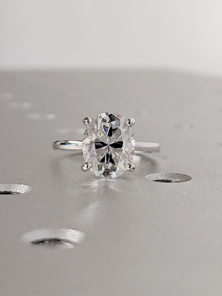 Solitaire Oval Moissanite Engagement Ring, 14K White Gold Minimalist anniversary Ring, Statement Ring, Stackable Ring, Simple promise Ring