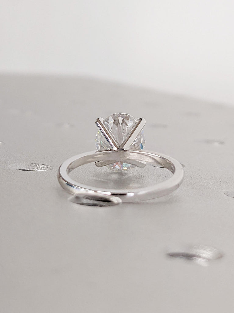 Solitaire Oval Moissanite Engagement Ring, 14K White Gold Minimalist anniversary Ring, Statement Ring, Stackable Ring, Simple promise Ring