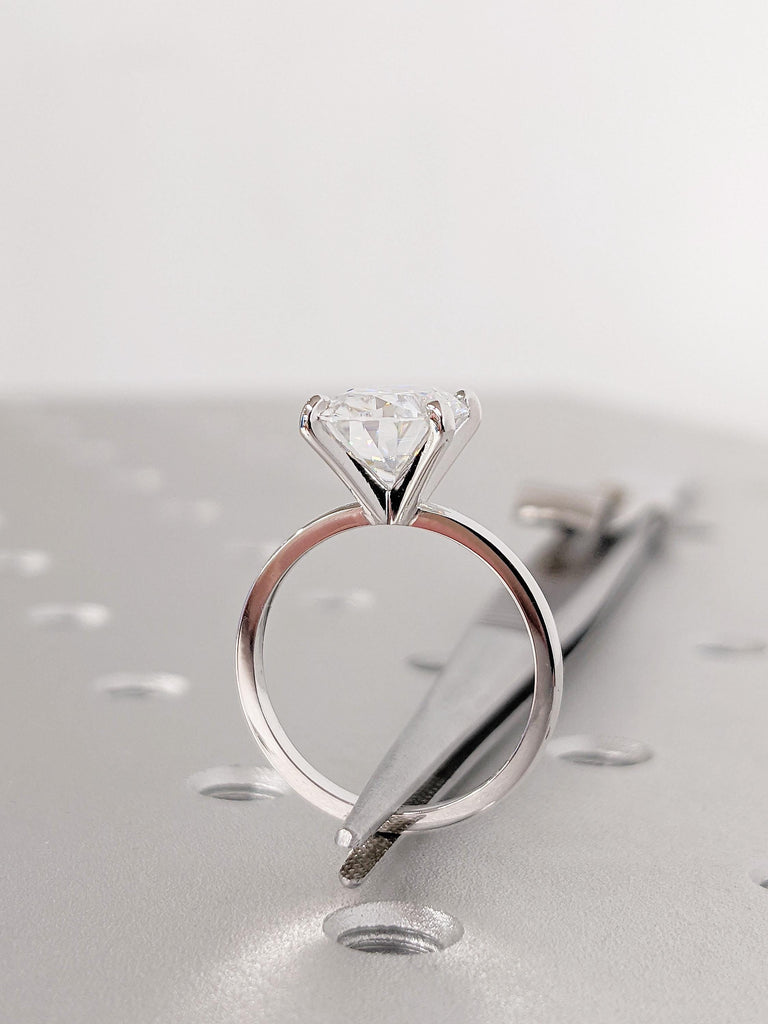 Solitaire Oval Moissanite Engagement Ring, 14K White Gold Minimalist anniversary Ring, Statement Ring, Stackable Ring, Simple promise Ring