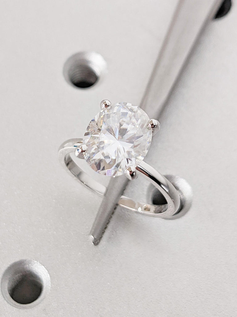 Solitaire Oval Moissanite Engagement Ring, 14K White Gold Minimalist anniversary Ring, Statement Ring, Stackable Ring, Simple promise Ring