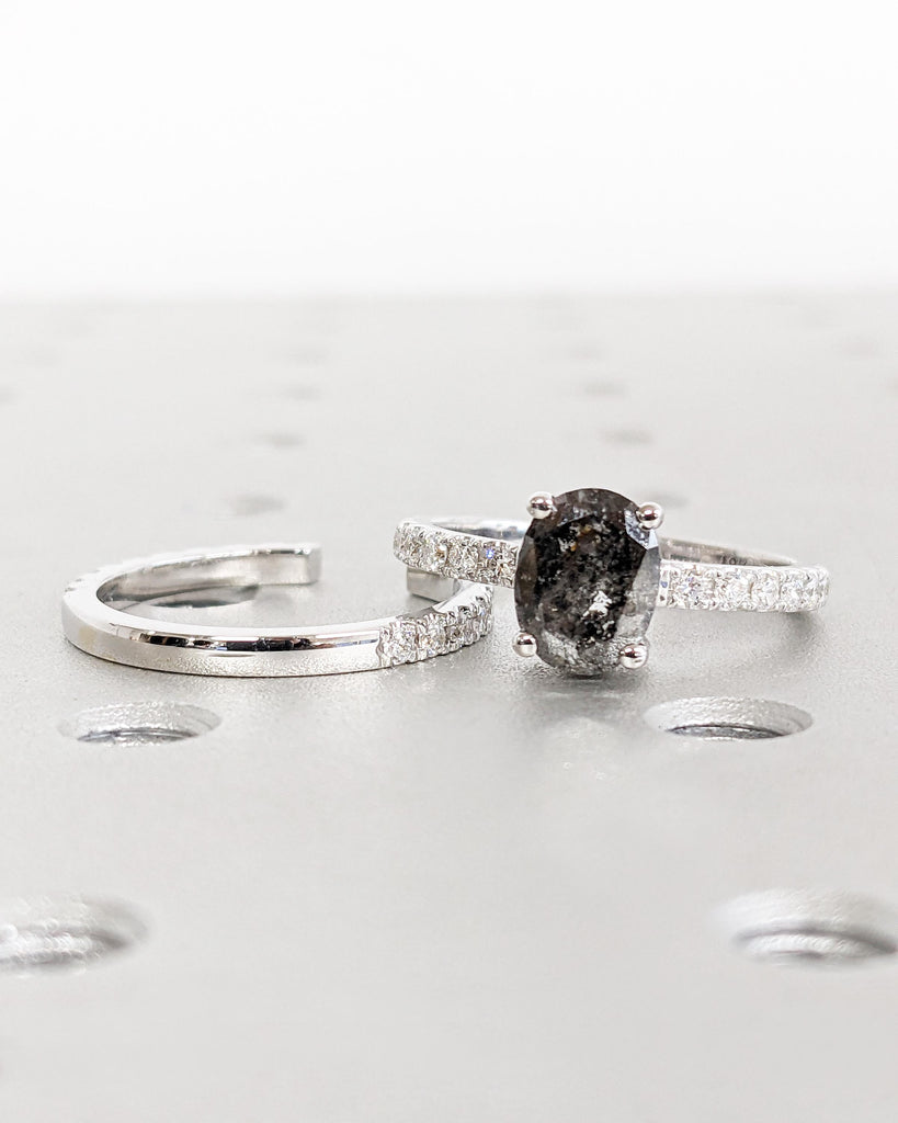 1920's Oval Salt and Pepper Diamond Ring Set, Unique Engagement Ring Set, Vintage Wedding Ring Set, 18K White Gold, Lab Diamond Wedding Band image #2