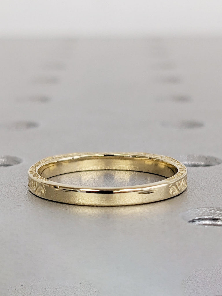 Unique Women Wedding Band, Gift for Wife