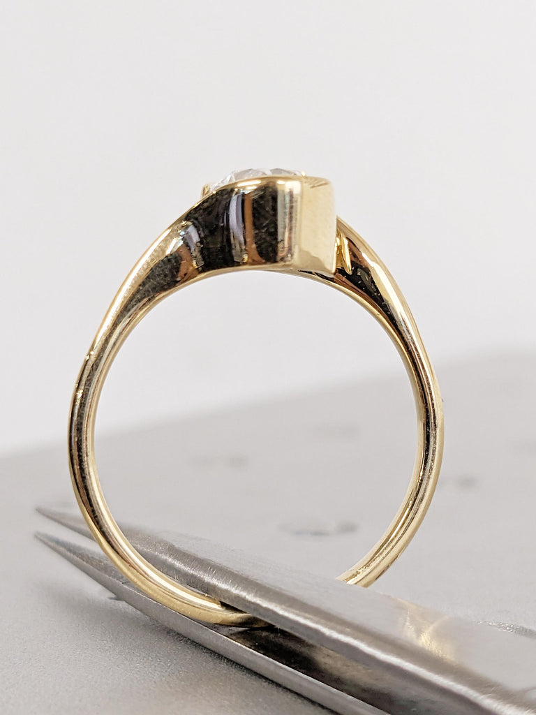 Oval Moissanite Engagement Ring, Dainty 18k Yellow Gold Bypass Ring, Bezel Set Moissanite Ring, Moissanite Jewelry, Birthday Gift for Her