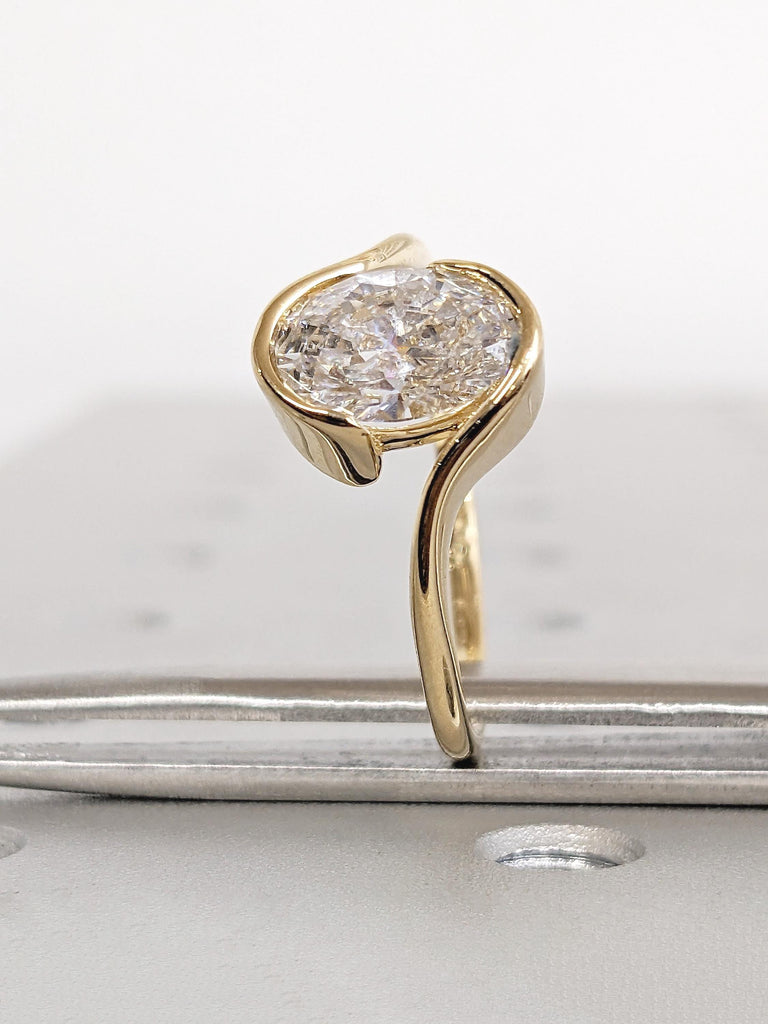 Lab Grown Diamond Engagement Ring, 18k Yellow Gold Bezel Set Ring, Bypass Engagement Rings, Oval Solitaire Ring, Anniversary Gift for Mom