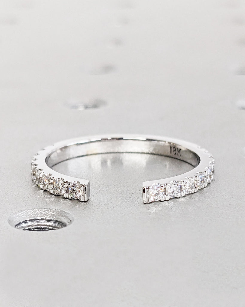 1920's Oval Salt and Pepper Diamond Ring Set, Unique Engagement Ring Set, Vintage Wedding Ring Set, 18K White Gold, Lab Diamond Wedding Band image #8