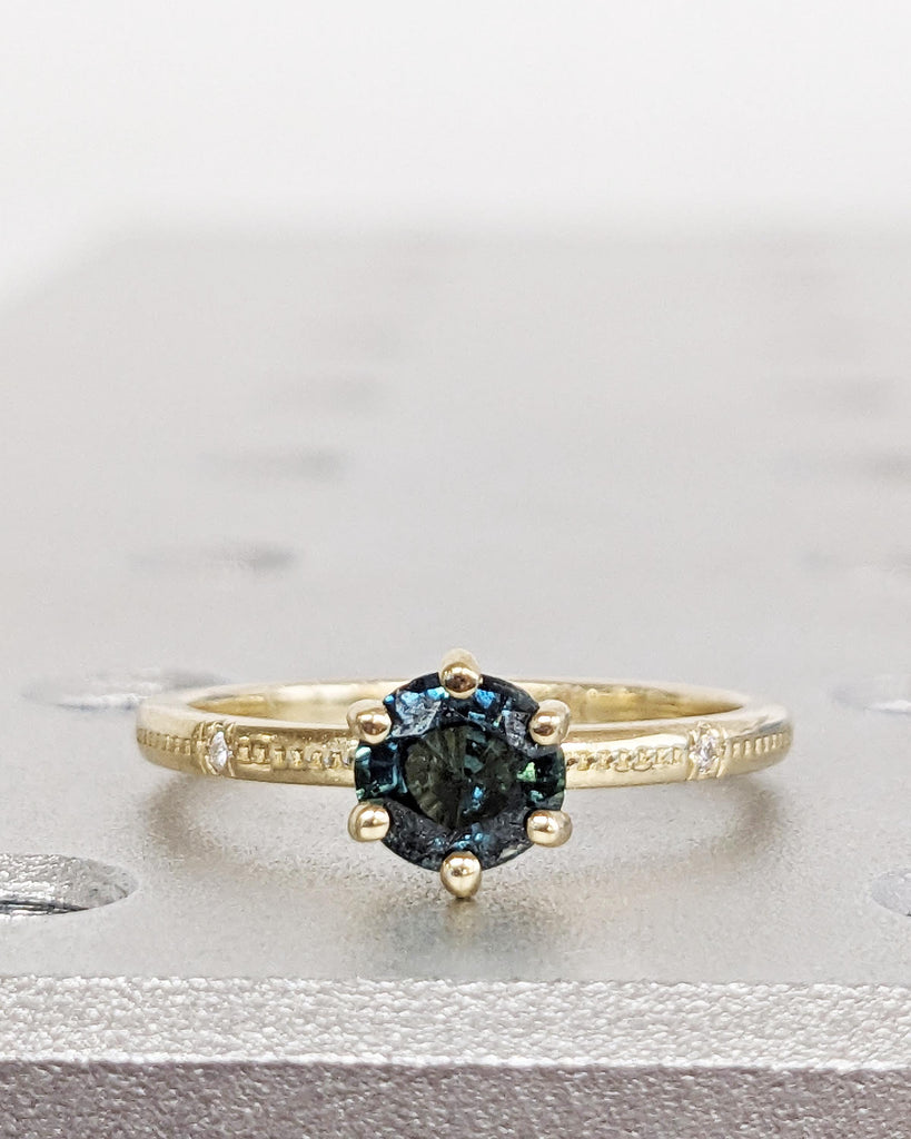 Green Blue Sapphire Engagement Ring | Round cut Teal Sapphire Engagement Ring | Vintage Unique Yellow Gold Ring for Woman | Milgrain Band