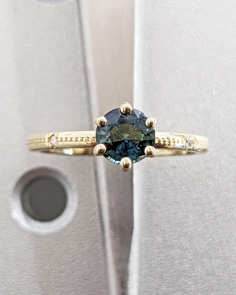 Green Blue Sapphire Engagement Ring | Round cut Teal Sapphire Engagement Ring | Vintage Unique Yellow Gold Ring for Woman | Milgrain Band