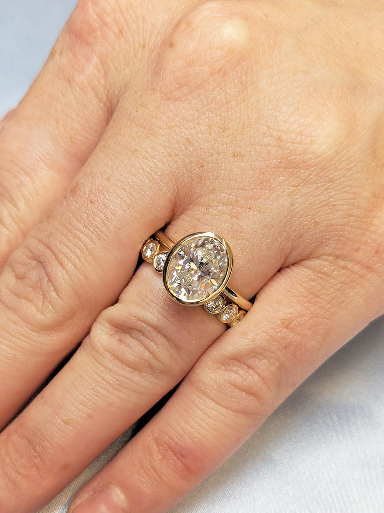 Art Deco Oval Cut Lab Grown Diamond Wedding Ring, 14K Yellow Gold Oval Lab Diamond Bridal Set, Unique Promise Ring, Eternity Band for Her