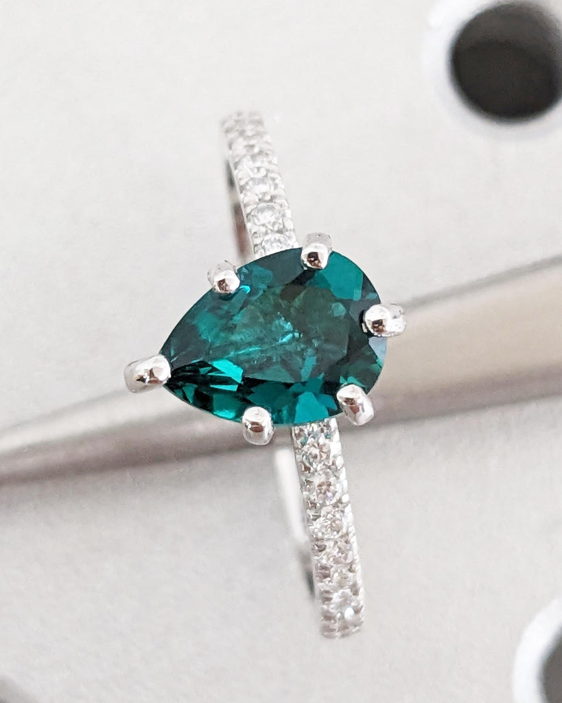 Art Deco Emerald Wedding Anniversary Ring for Her | Pear Cut Ring | 14K Solid White Gold Moissanite Eternity Band | Simple Promise Ring Gift
