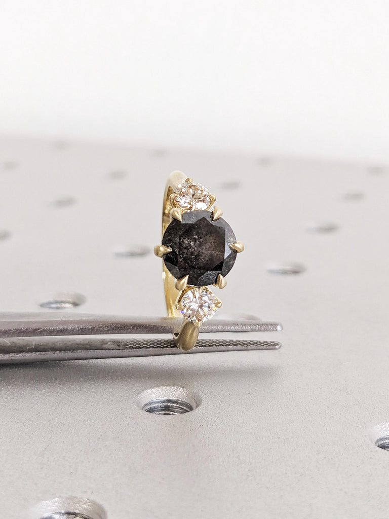 Brilliant Round Raw Salt and Pepper Diamond Engagement Ring, 14K Solid Yellow Gold 3-Stone Diamond Unique Wedding Ring, Claw Prong Gold Ring