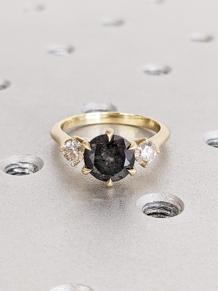 Brilliant Round Raw Salt and Pepper Diamond Engagement Ring, 14K Solid Yellow Gold 3-Stone Diamond Unique Wedding Ring, Claw Prong Gold Ring