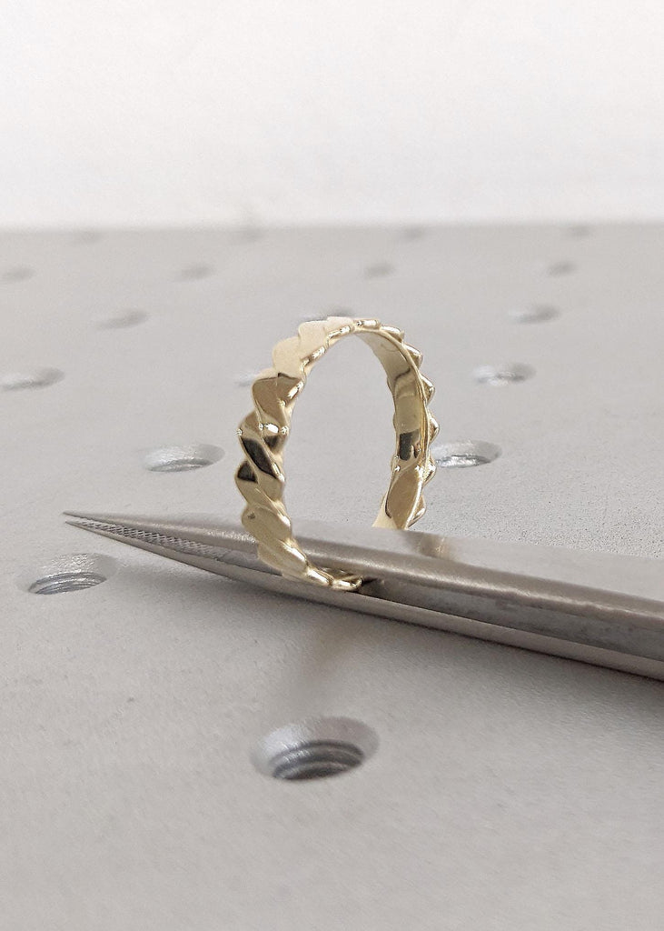 Plain Slim Twisted Band Yellow Gold Ring | 14k Solid Gold Simple Wedding Band | Woman Inifinity Marriage Ring | Couples Ring | Unisex Ring