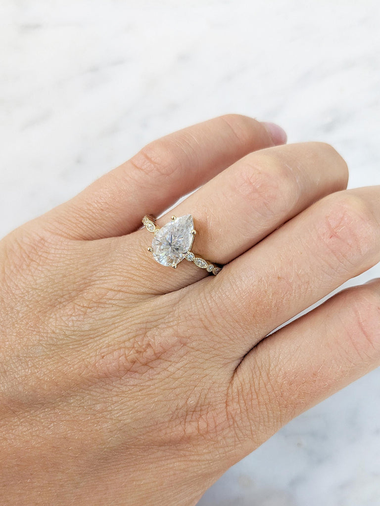 Unique Moissanite Rings for Women, 18k Gold Milgrain Ring, Vintage Engagement Ring