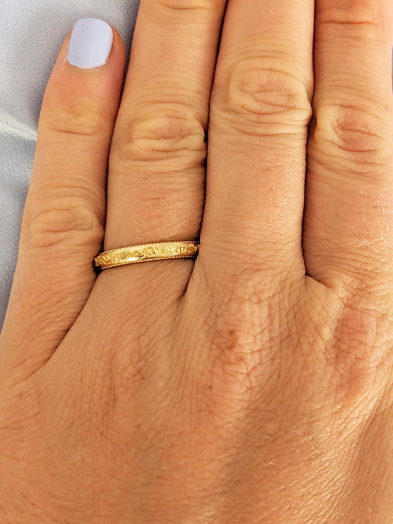 Unique Matching Rings for Women, Nature Inspired Ring, Dainty 18k Solid Gold Ring, Stackable Ring, Milgrain Ring, Personalized Stacking Ring