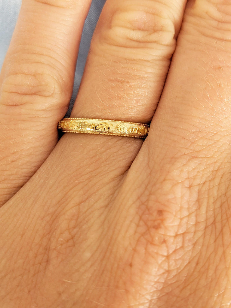 18k Gold Ring for Women, Milgrain Matching Ring