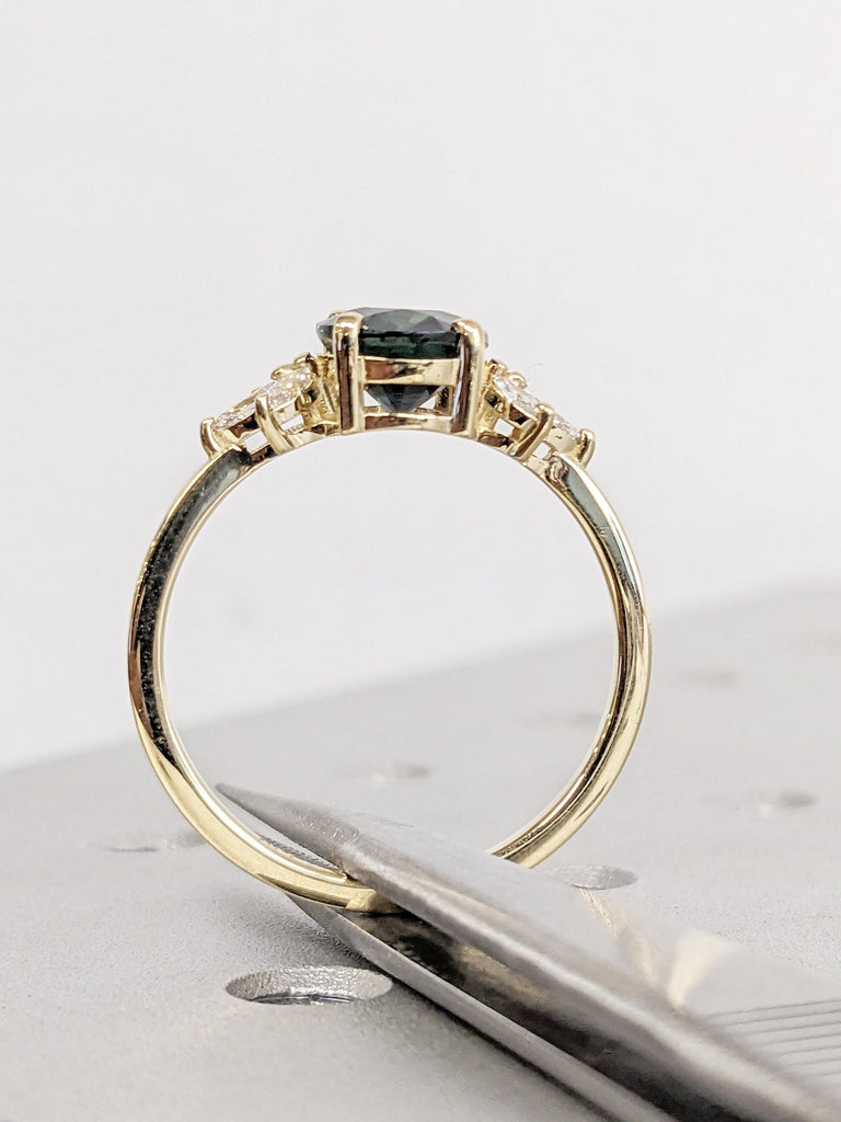 Art Deco Montana Sapphire Ring, Unique 14k Yellow Gold Wedding Ring, 2ct Oval Sapphire Engagement Ring, Nature Inspired Diamond Cluster Ring