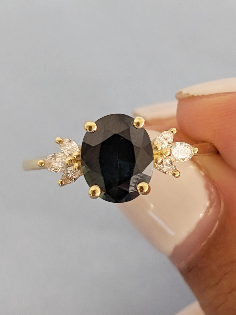 2ct Teal Sapphire Ring