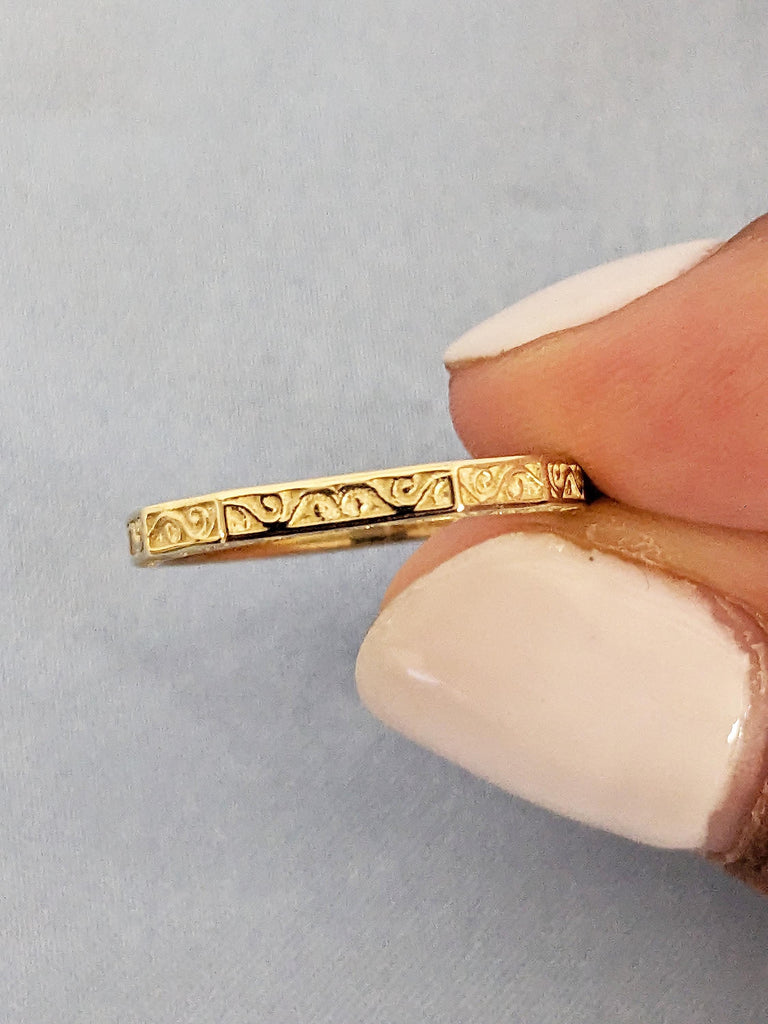 Flat Top Gold Wedding Band