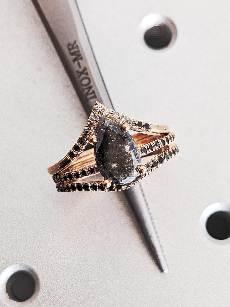 Vintage Pear Cut Salt & Pepper Diamond Bridal Set Wedding Ring, 14K Rose Gold Pave Diamond Band, Brilliant Round Ombre Diamond Stacking Ring