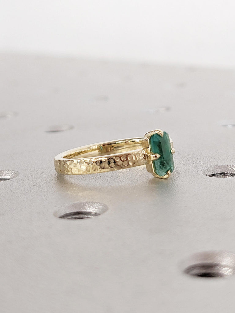 Vintage Emerald Ring, Natural Emerald Engagement Ring, Emerald Cut Ring, 14k Gold Hammered Ring, Gemstone Ring, Handmade Rings for Women
