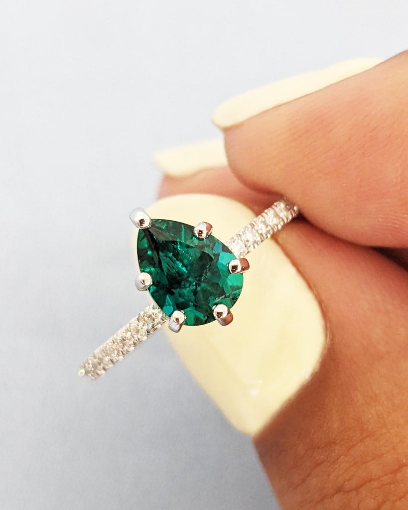 Art Deco Emerald Wedding Anniversary Ring for Her | Pear Cut Ring | 14K Solid White Gold Moissanite Eternity Band | Simple Promise Ring Gift