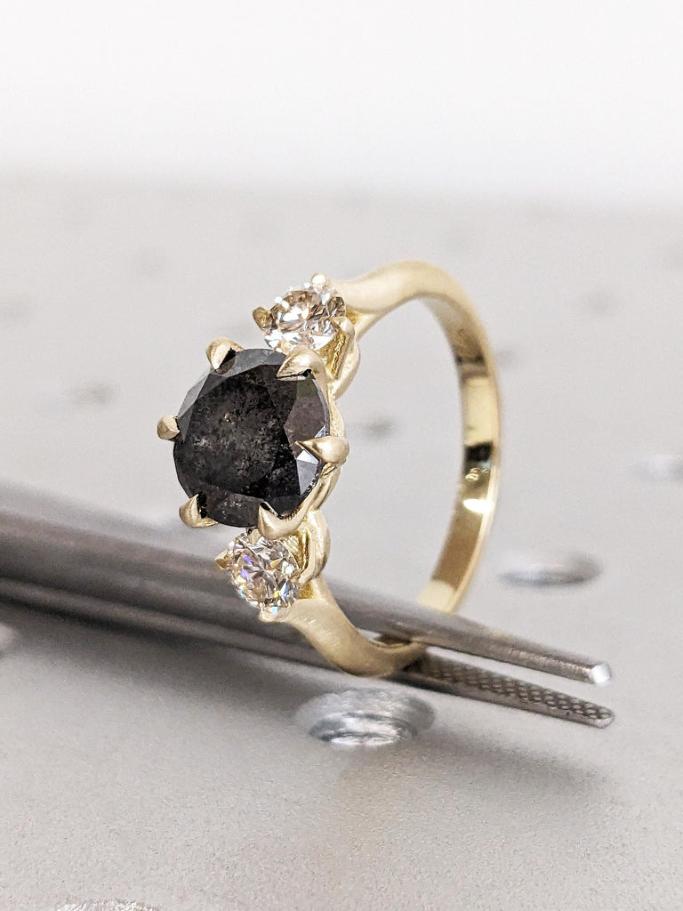Brilliant Round Raw Salt and Pepper Diamond Engagement Ring, 14K Solid Yellow Gold 3-Stone Diamond Unique Wedding Ring, Claw Prong Gold Ring
