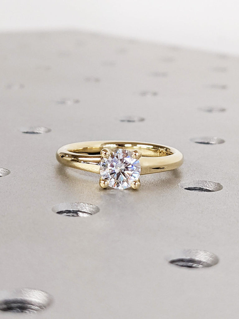 14K Solid Yellow Gold Round Brilliant Moissanite Modern Engagement Ring, Classic 4-Prong Moissanite Diamond Ring, Anniversary Gift for Her