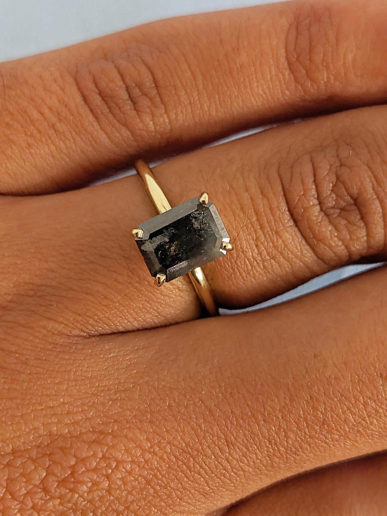 Emerald Cut Salt and Pepper Diamond Ring, Vintage Engagement Ring, Dainty 14k Solid Gold Ring, Unique Solitaire Ring, Bridal Gift for Her