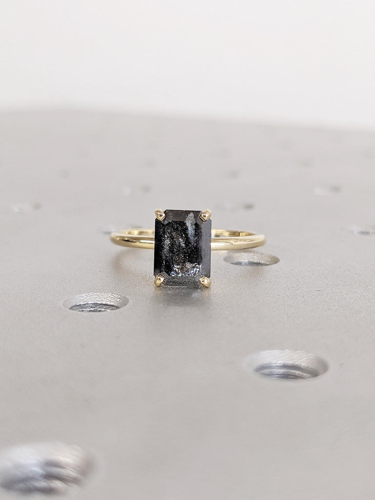 Emerald Cut Salt and Pepper Diamond Ring, Vintage Engagement Ring, Dainty 14k Solid Gold Ring, Unique Solitaire Ring, Bridal Gift for Her