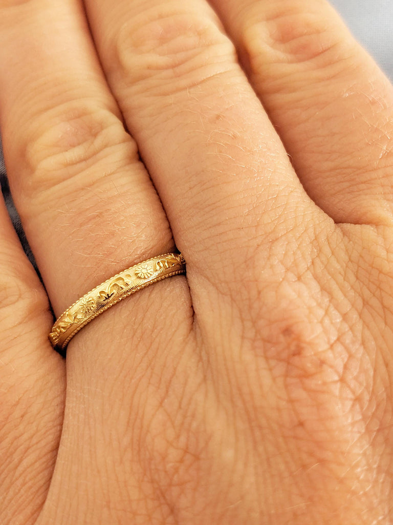 Unique Matching Rings for Women, Nature Inspired Ring, Dainty 18k Solid Gold Ring, Stackable Ring, Milgrain Ring, Personalized Stacking Ring