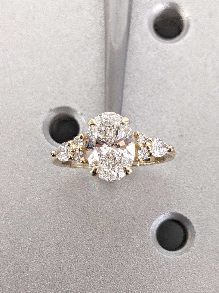 Oval cut Moissanite Ring | Moissanite Engagement Ring | VVS Moissanite 1-3ct Engagement Ring | Diamond Cluster Ring | 14k Solid Gold Ring