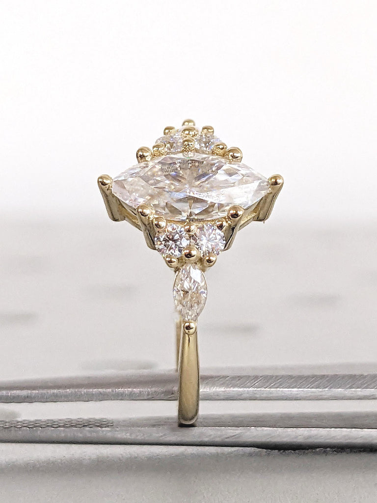 Marquise Cut Diamond Engagement Ring, Art Deco Lab Grown Diamond Ring, 14k Solid Gold Round Marquise Cluster Ring, Statement Rings for Women