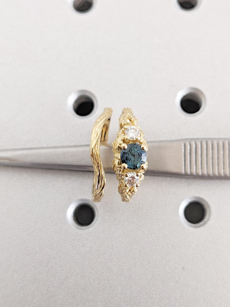 Nature Inspired Ring, 18k Gold Engagement Ring Set, Lab Diamond, Teal Sapphire Ring, Tree Bark Matching Ring, Anniversary Ring, Gift for Her