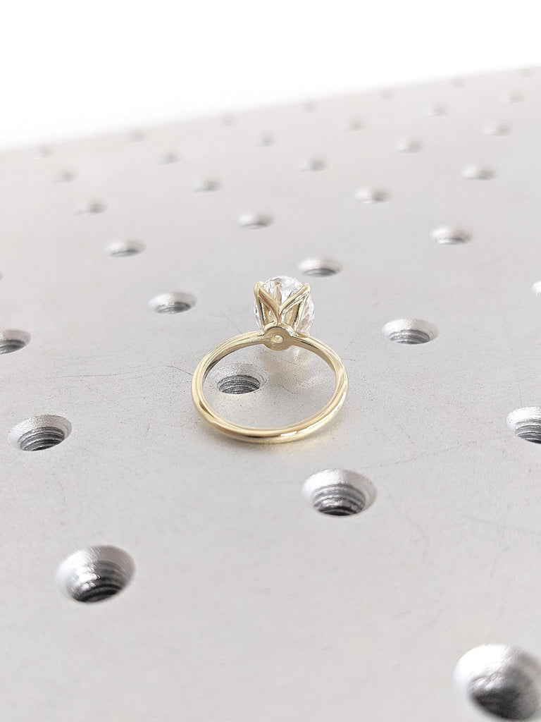 2.5CT Oval Engagement Ring, Lab Grown Diamond Ring, 14k Solid Gold Ring, Tulip Floral Ring, Anniversary Gifts for Wife, Lab Created Diamond