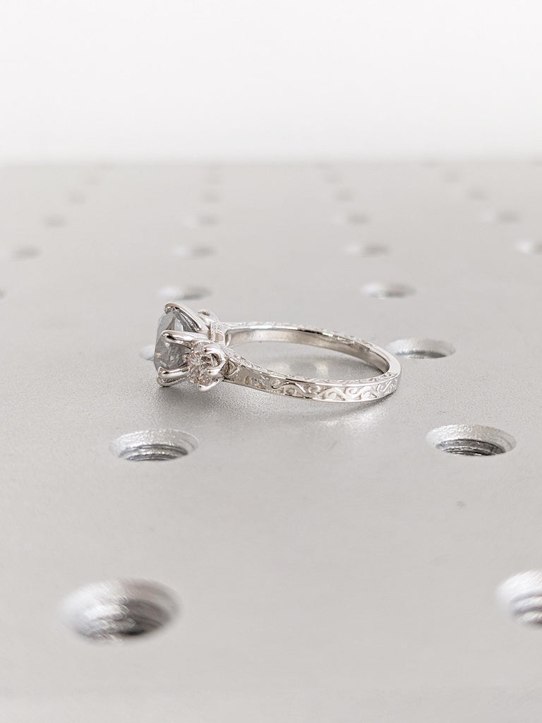 Round Salt and Pepper Diamond Engagement Ring, 18k White Gold Ring, Three Stone Ring, Personalized Statement Ring, Anniversary Gift for Her