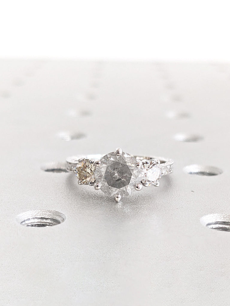 Salt and Pepper Ring, 18k Gold Ring, Diamond Engagement Ring, Promise Ring for Her, 3 Stone Ring, Grey Diamond Ring, Diamond Wedding Ring