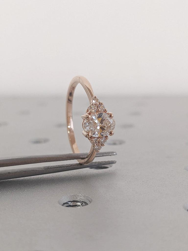 18K 14K Solid Rose Gold Lab Grown Diamond Wedding Ring, Vintage Cluster Diamonds Engagement Ring, Dainty Oval Cut Lab Diamond Promise Ring